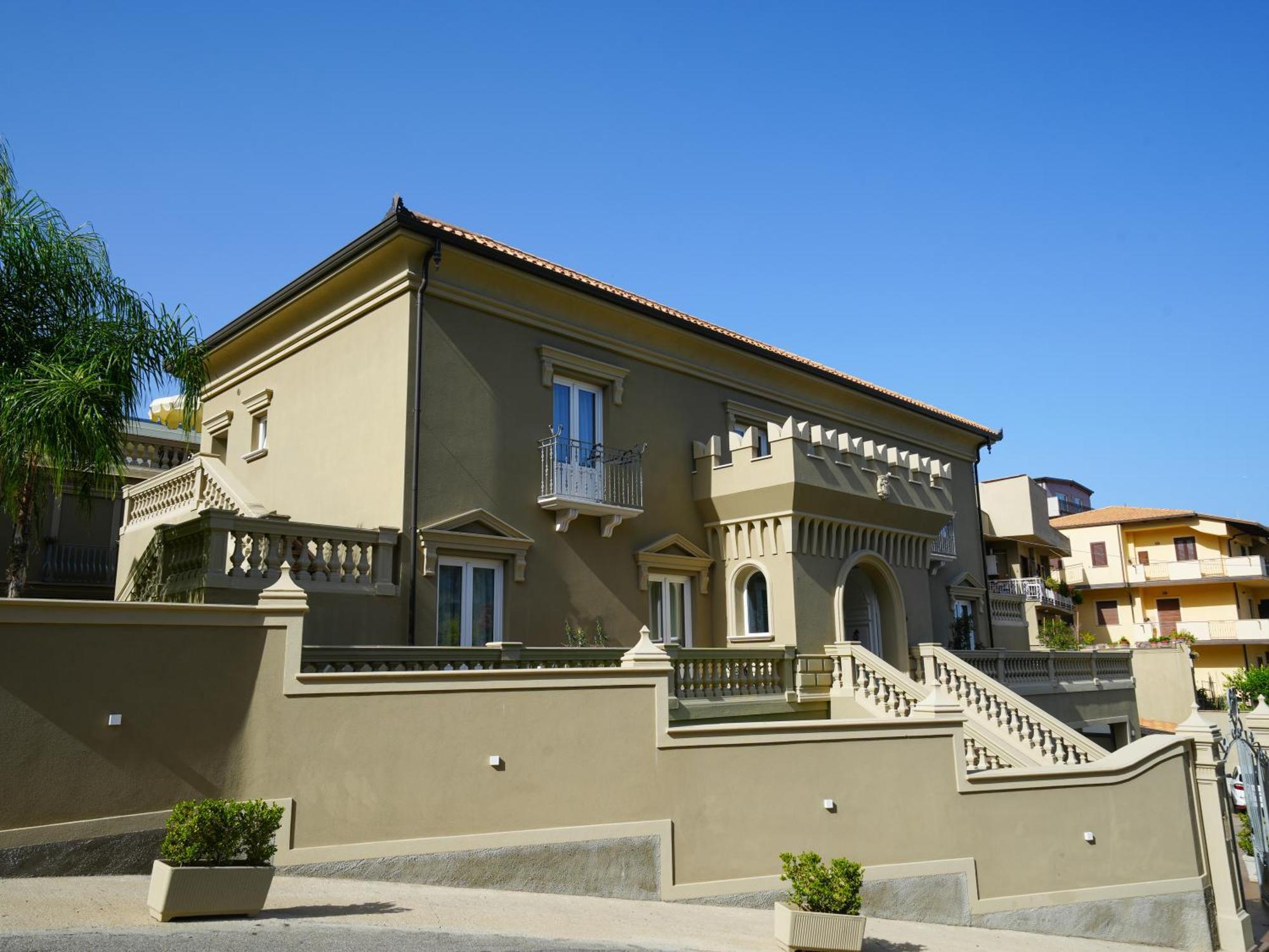 Sui Generis Tropea Luxury Rooms Exterior photo