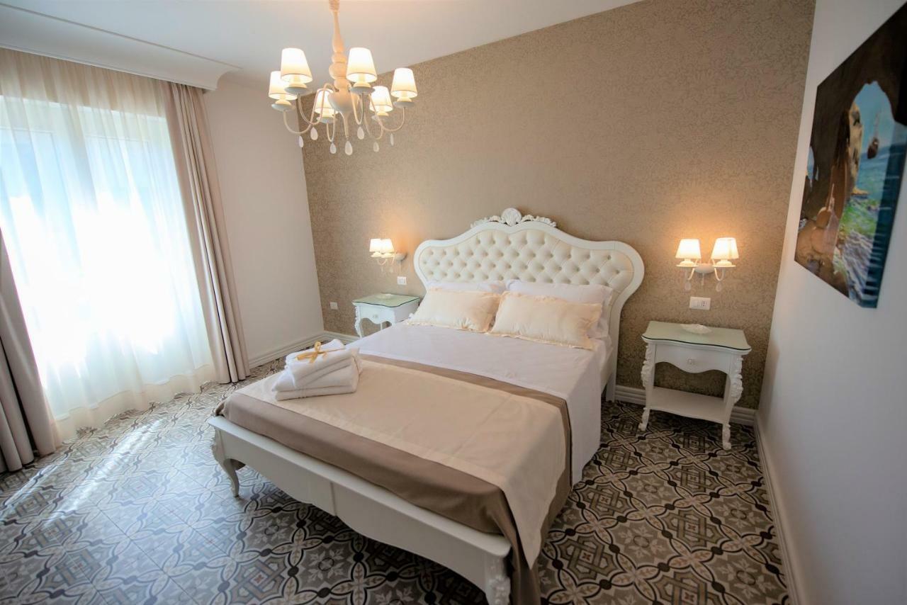 Sui Generis Tropea Luxury Rooms Exterior photo